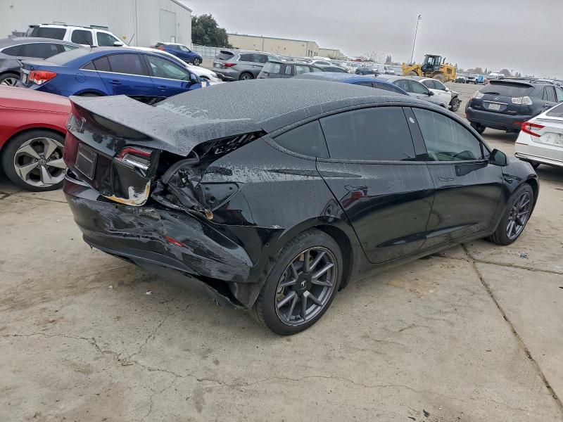 Photo 3 from auction – 2022 TESLA MODEL 3 with VIN 5YJ3E1EA2NF374768