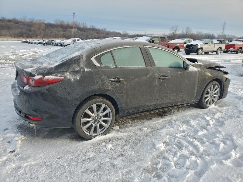 Photo 3 from auction – 2025 MAZDA 3 with VIN JM1BPACM1S1774912