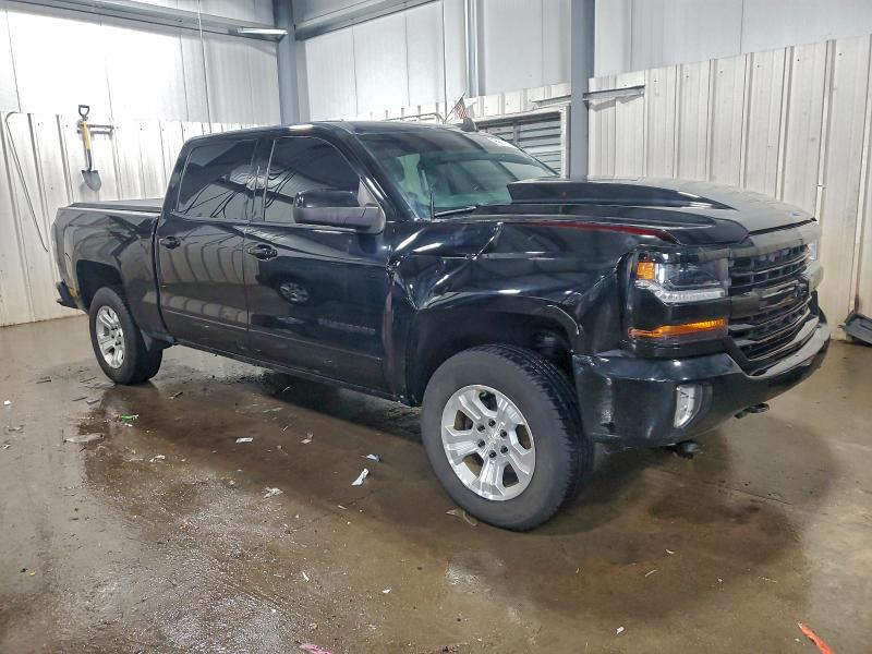 Photo 4 from auction – 2017 CHEVROLET SILVERADO with VIN 3GCUKRECXHG188102