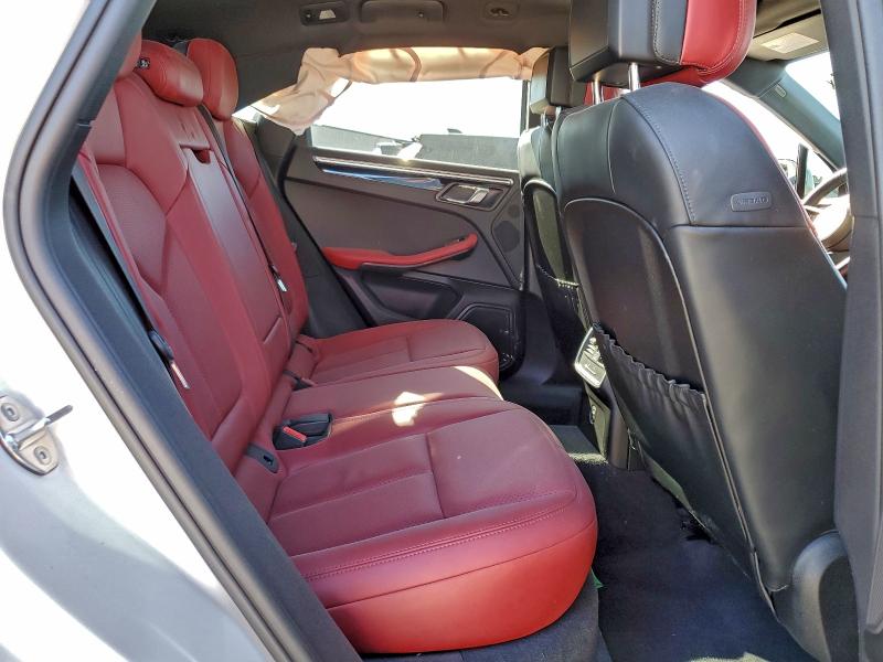 Photo 11 from auction – 2023 PORSCHE MACAN S with VIN WP1AG2A59PLB39007