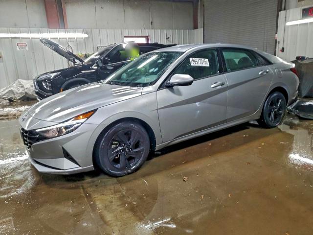 Photo 1 from auction – 2023 HYUNDAI ELANTRA with VIN 5NPLM4AG7PH108245