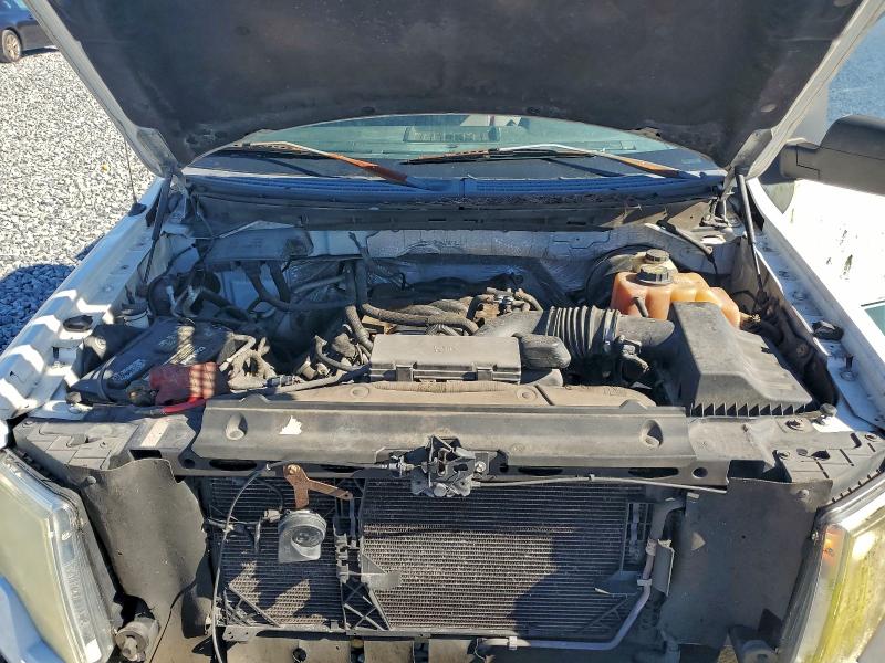 Photo 11 from auction – 2011 FORD F150 with VIN 1FTNF1CF7BKD28517