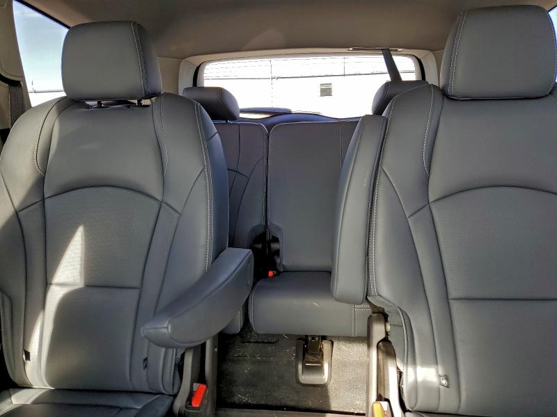 Photo 10 from auction – 2021 BUICK ENCLAVE ES with VIN 5GAEVAKWXMJ250328