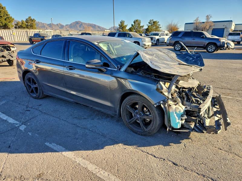 Photo 4 from auction – 2016 FORD FUSION SE with VIN 3FA6P0HD7GR186164