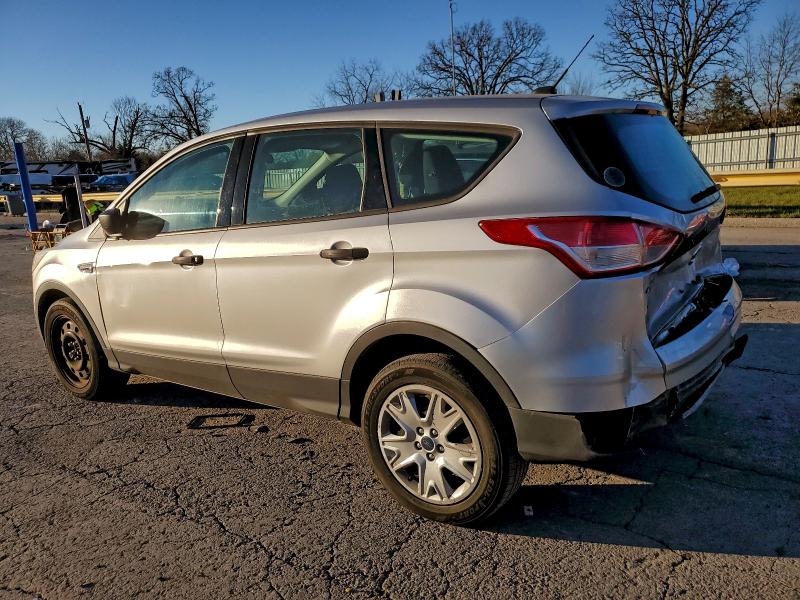 Photo 2 from auction – 2016 FORD ESCAPE S with VIN 1FMCU0F72GUA22053