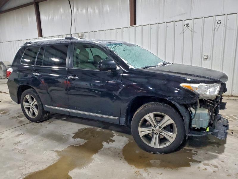 Photo 4 from auction – 2011 TOYOTA HIGHLANDER with VIN 5TDDK3EH3BS068448