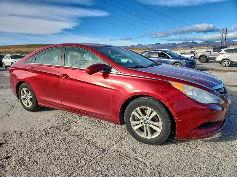 Photo 4 from auction – 2013 HYUNDAI SONATA GLS with VIN 5NPEB4AC2DH650330