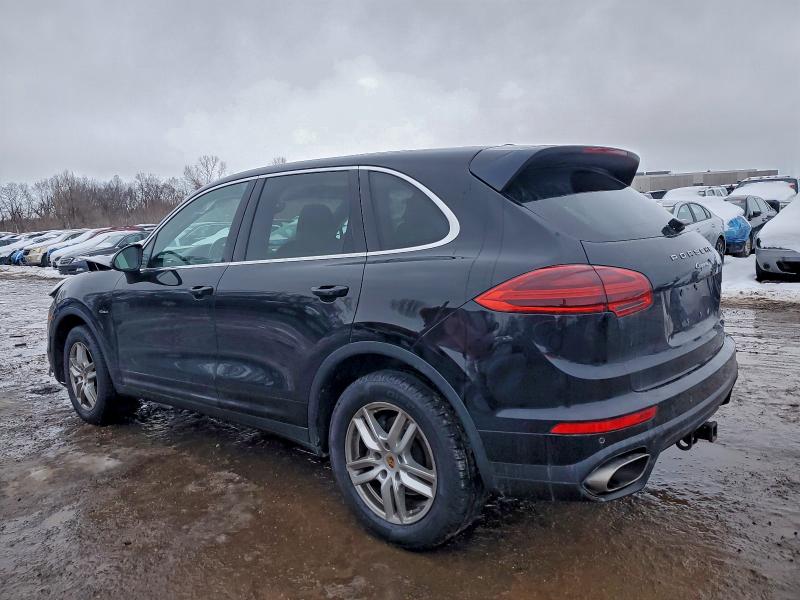 Photo 2 from auction – 2016 PORSCHE CAYENNE with VIN WP1AF2A26GLA40525