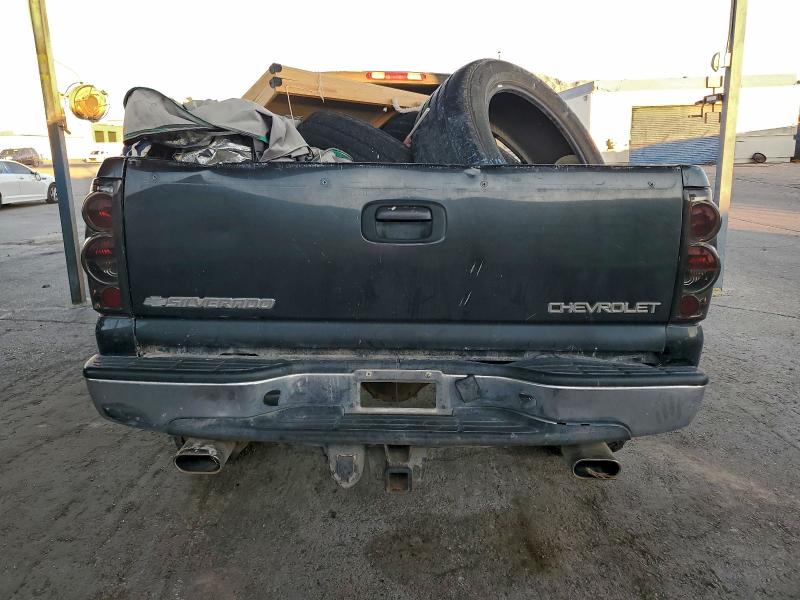 Photo 6 from auction – 2004 CHEVROLET SILVERADO with VIN 2GCEK19T741109116