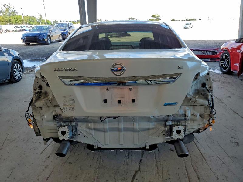 Photo 6 from auction – 2013 NISSAN ALTIMA 2.5 with VIN 1N4AL3AP3DC216900