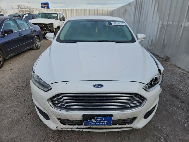 Photo 5 from auction – 2016 FORD FUSION TIT with VIN 3FA6P0K97GR347018