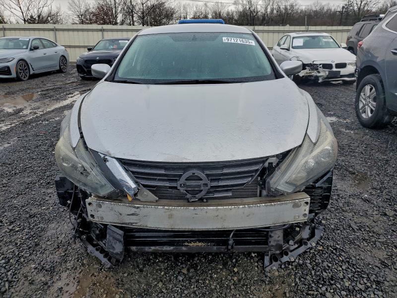 Photo 5 from auction – 2016 NISSAN ALTIMA 2.5 with VIN 1N4AL3AP7GC174946