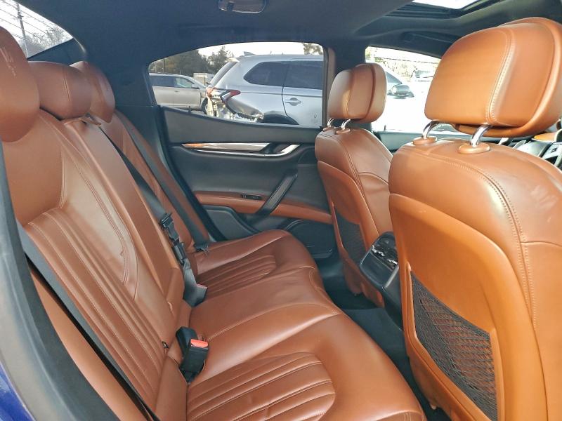 Photo 10 from auction – 2017 MASERATI 8200 GRAIN with VIN ZAM57RTA7H1213636