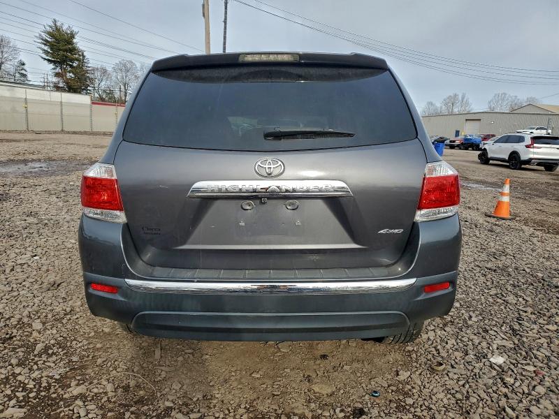 Photo 6 from auction – 2013 TOYOTA HIGHLANDER with VIN 5TDBK3EH1DS220477
