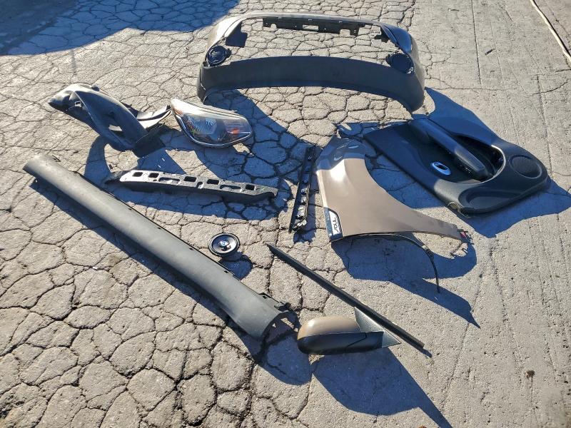 Photo 13 from auction – 2015 KIA SOUL + with VIN KNDJP3A53F7131564