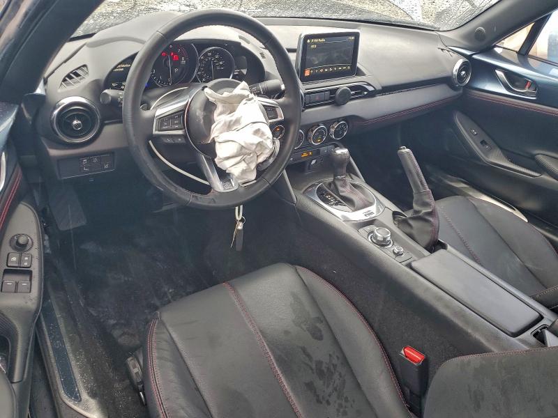 Photo 8 from auction – 2017 MAZDA MX-5 MIATA with VIN JM1NDAM75H0107371