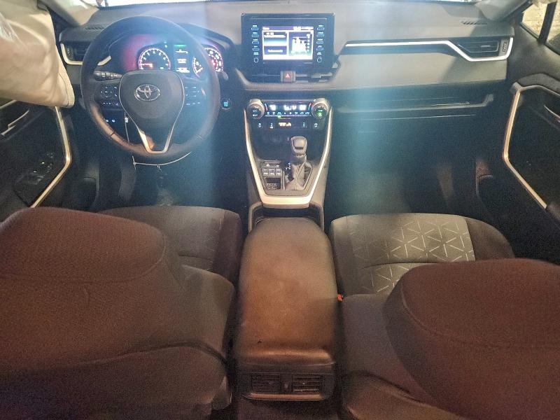 Photo 8 from auction – 2021 TOYOTA RAV4 XLE with VIN 2T3P1RFV6MW158847