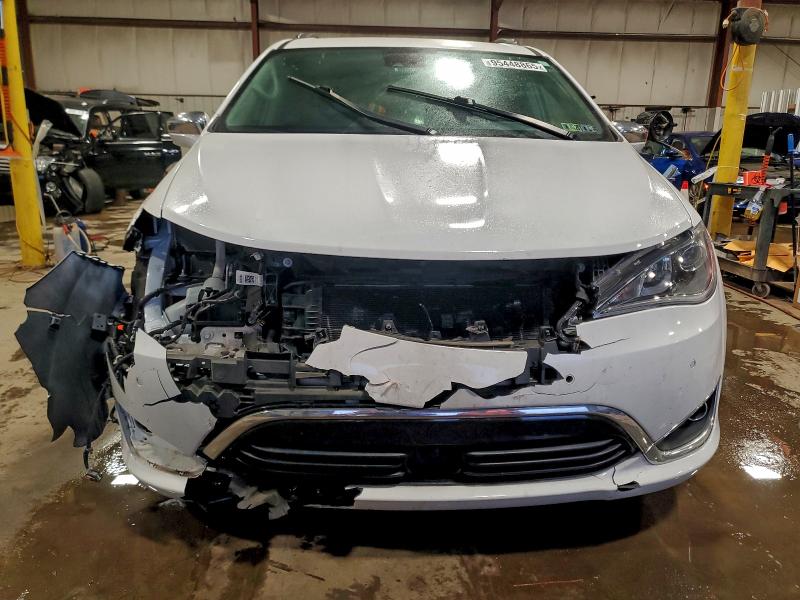 Zdjęcie 5 z aukcji – 2018 CHRYSLER PACIFICA H z VIN 2C4RC1N78JR364555