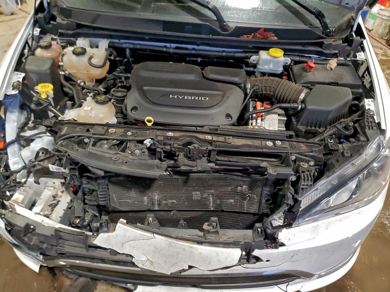 Photo 12 from auction – 2018 CHRYSLER PACIFICA H with VIN 2C4RC1N78JR364555