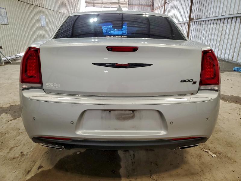 Фото 6 с аукциона – 2023 CHRYSLER 300 S с VIN 2C3CCABG8PH569564