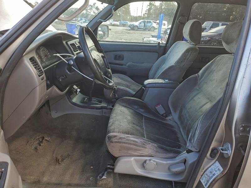 Photo 7 from auction – 2002 TOYOTA 4RUNNER SR with VIN JT3GN86R420228773