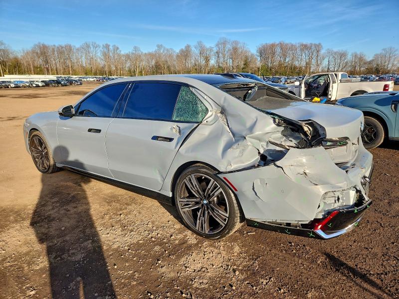 Photo 2 from auction – 2023 BMW 740 I with VIN WBA23EH07PCM40899