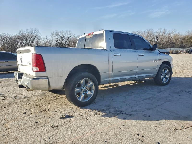 Photo 3 from auction – 2015 RAM 1500 with VIN 1C6RR7LM0FS560514