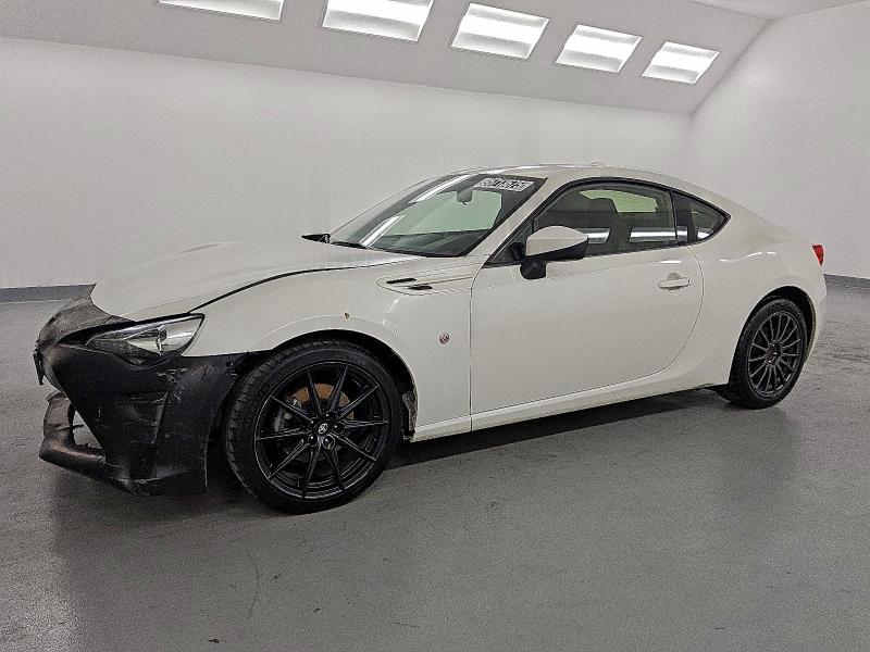 TOYOTA 86 BASE 2017 with VIN JF1ZNAA10H9700748 - Photo from auction