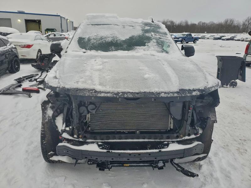 Photo 5 from auction – 2021 GMC YUKON SLT with VIN 1GKS2BKD7MR419709