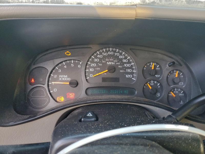 Photo 9 from auction – 2004 GMC YUKON with VIN 1GKEC13Z34J219259