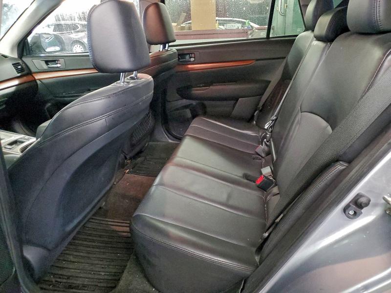 Photo 11 from auction – 2014 SUBARU OUTBACK 2. with VIN 4S4BRCLCXE3305058