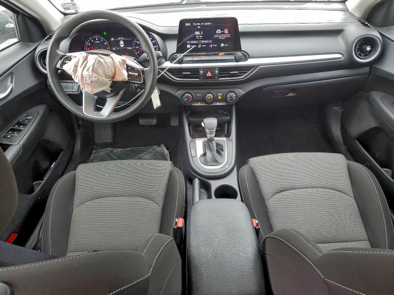 Photo 8 from auction – 2023 KIA FORTE LX with VIN 3KPF24AD2PE686153