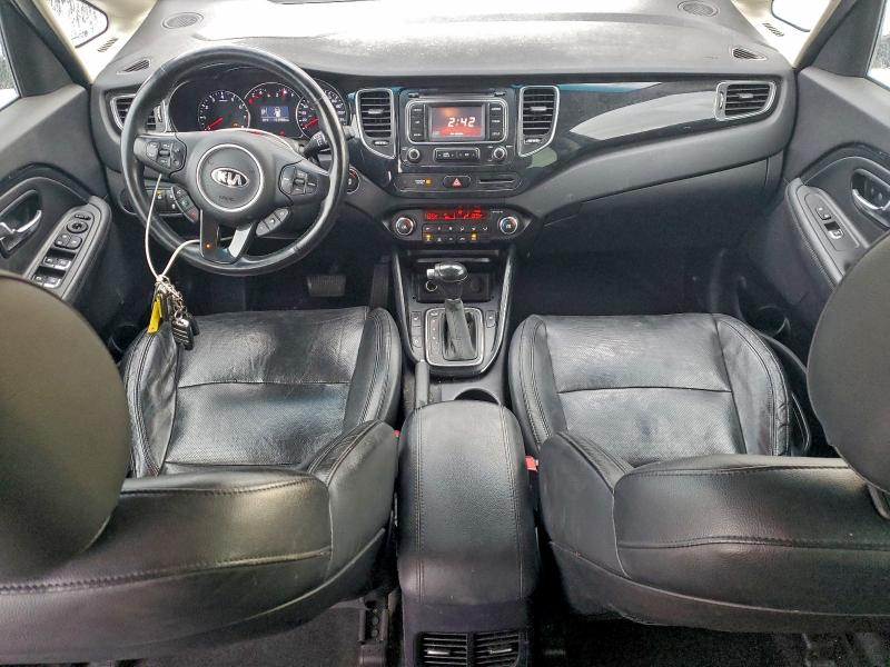 Photo 8 from auction – 2014 KIA RONDO with VIN KNAHU8A34E7017667