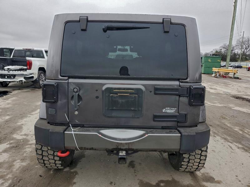 Photo 6 from auction – 2016 JEEP WRANGLER U with VIN 1C4BJWEG2GL172117