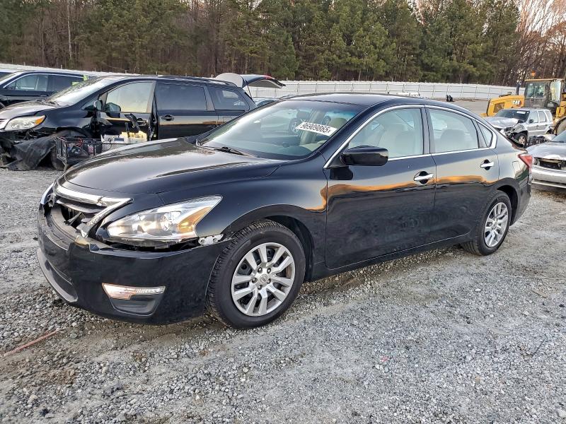 Photo 1 from auction – 2013 NISSAN ALTIMA 2.5 with VIN 1N4AL3AP8DC285565