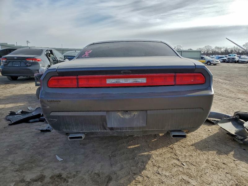 Photo 6 from auction – 2013 DODGE CHALLENGER with VIN 2C3CDYAG1DH645919