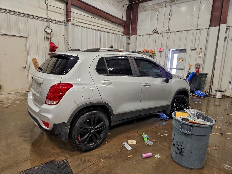 Photo 3 from auction – 2020 CHEVROLET TRAX 1LT with VIN KL7CJPSB9LB324121