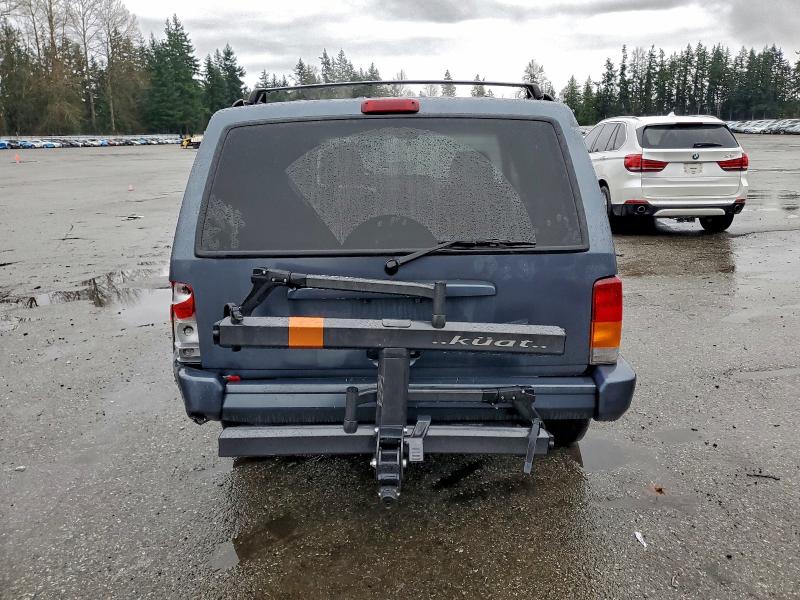 Photo 6 from auction – 2001 JEEP CHEROKEE C with VIN 1J4FF58S21L615493