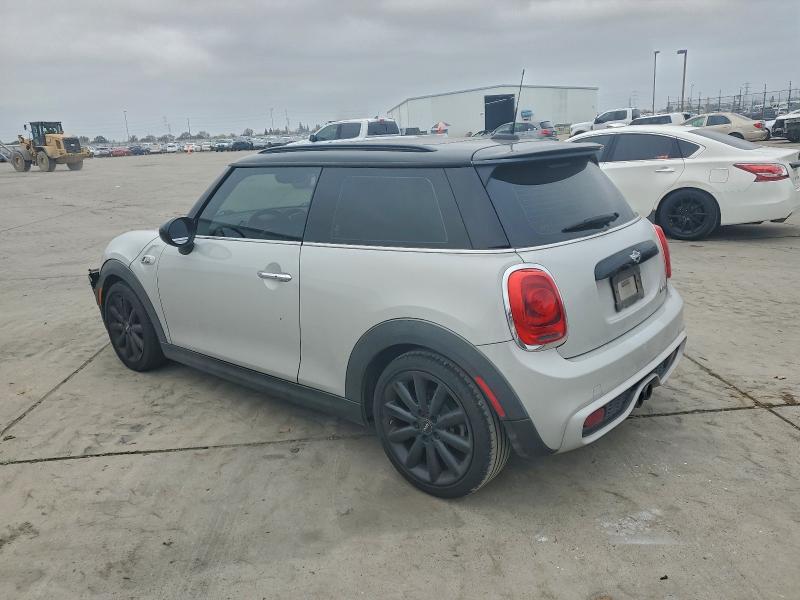 Photo 2 from auction – 2015 MINI COOPER S with VIN WMWXP7C52F2A33783
