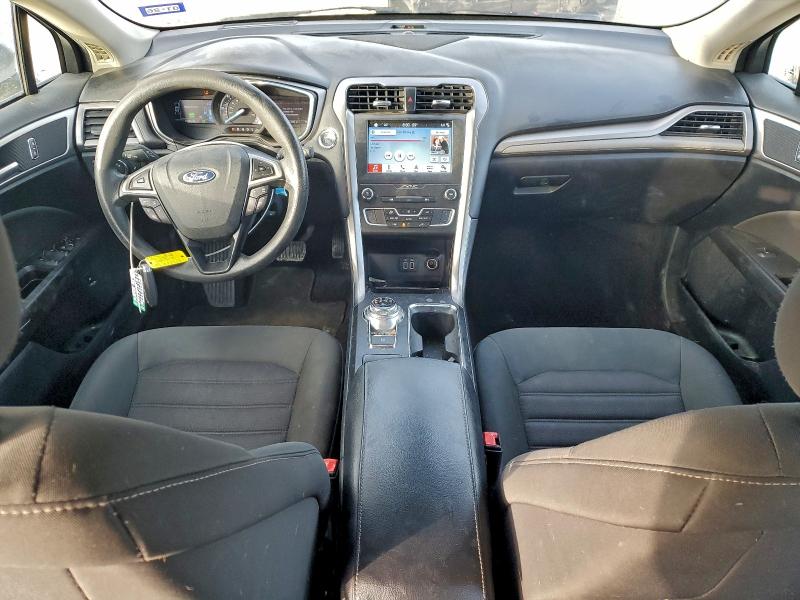 Photo 8 from auction – 2019 FORD FUSION SE with VIN 3FA6P0LU8KR151942