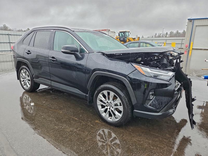 Zdjęcie 4 z aukcji – 2024 TOYOTA RAV4 XLE P z VIN 2T3A1RFV1RC440201