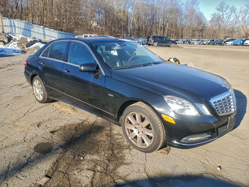 Photo 4 from auction – 2012 MERCEDES-BENZ E 350 4MAT with VIN WDDHF8JB1CA625141