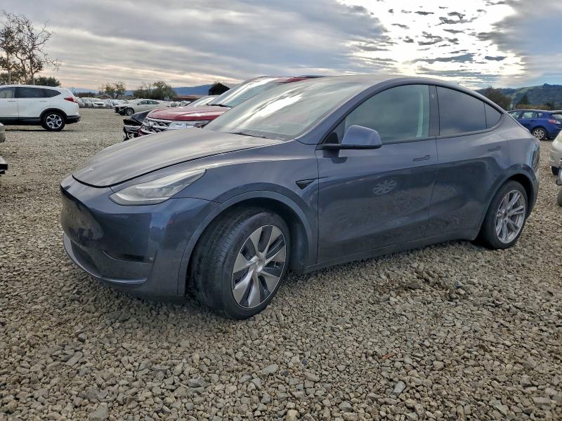 TESLA MODEL Y 2021 with VIN 5YJYGAEE3MF223178 - Photo from auction