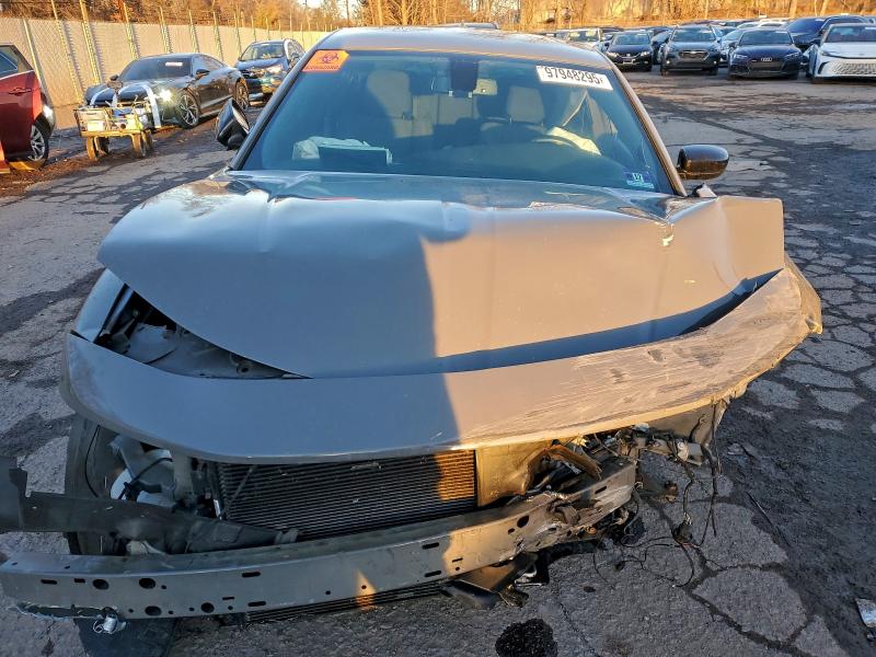 Photo 11 from auction – 2018 DODGE CHARGER GT with VIN 2C3CDXJG4JH148403