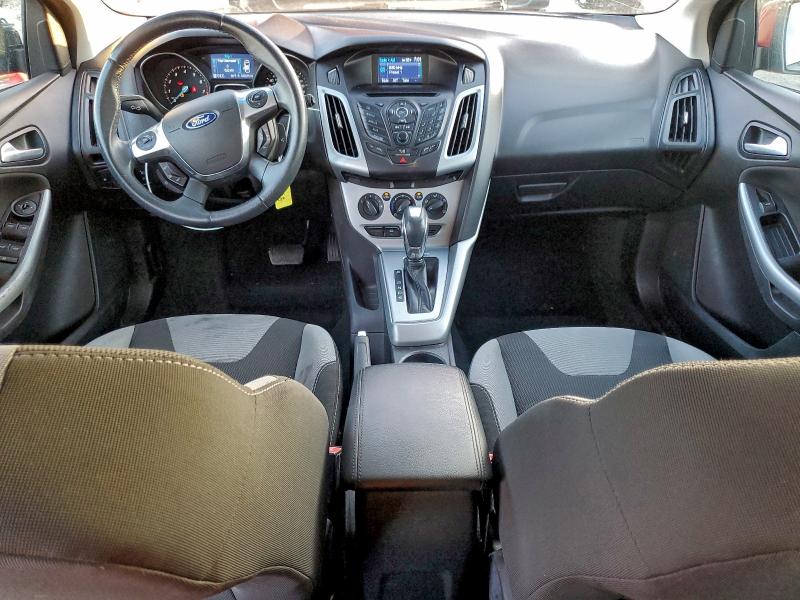 Zdjęcie 8 z aukcji – 2012 FORD FOCUS SE z VIN 1FAHP3K20CL314125