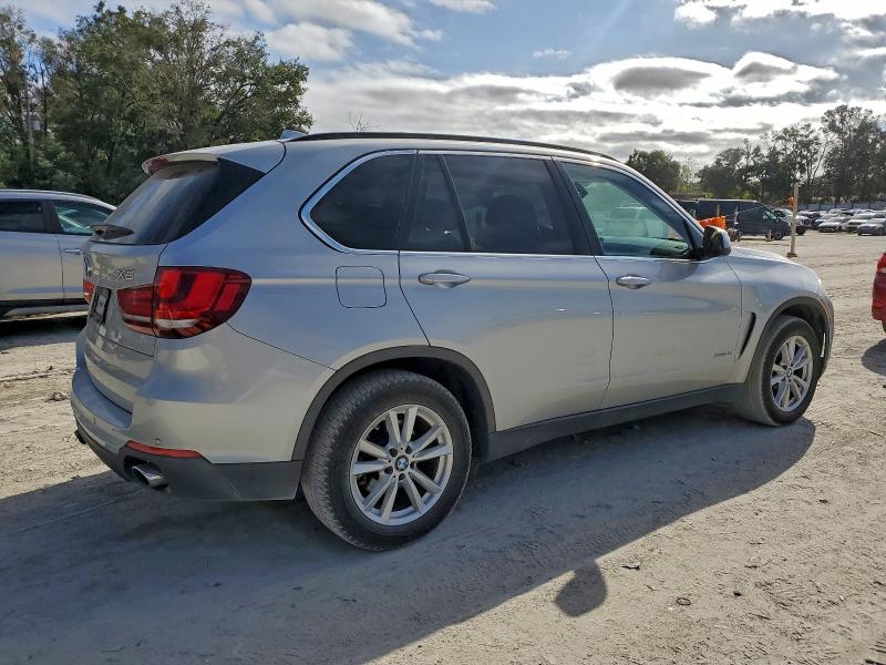 Photo 3 from auction – 2015 BMW X5 XDRIVE3 with VIN 5UXKR0C55F0K56924