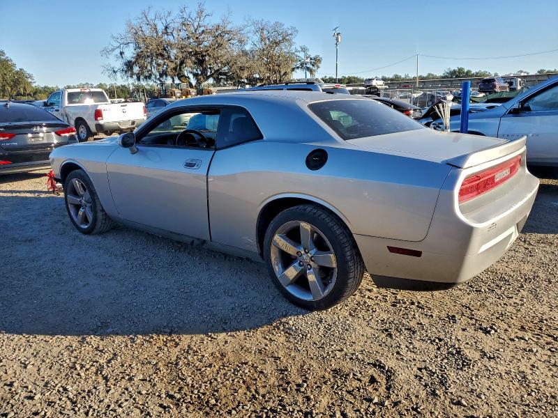 Photo 2 from auction – 2009 DODGE CHALLENGER with VIN 2B3LJ44V49H633327