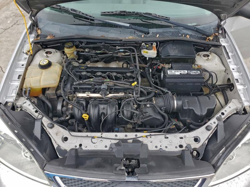 Photo 11 from auction – 2005 FORD FOCUS ZX4 with VIN 1FAFP34N95W293128