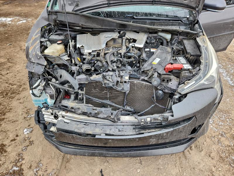 Photo 11 from auction – 2016 TOYOTA PRIUS with VIN JTDKARFU2G3509987