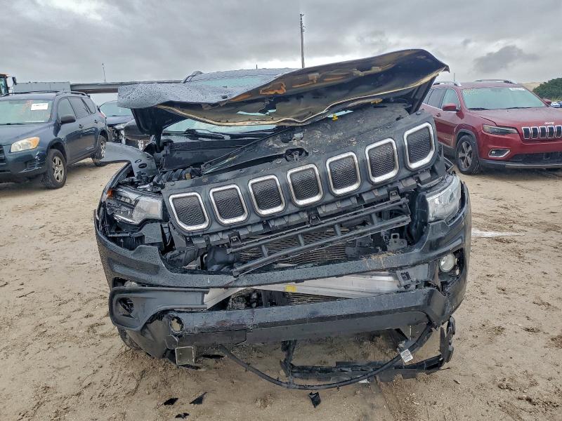 Photo 5 from auction – 2022 JEEP COMPASS with VIN 3C4NJCBB5NT162526